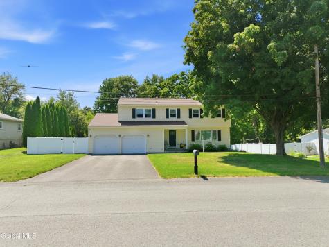 28 Marconi Drive Latham NY 12110