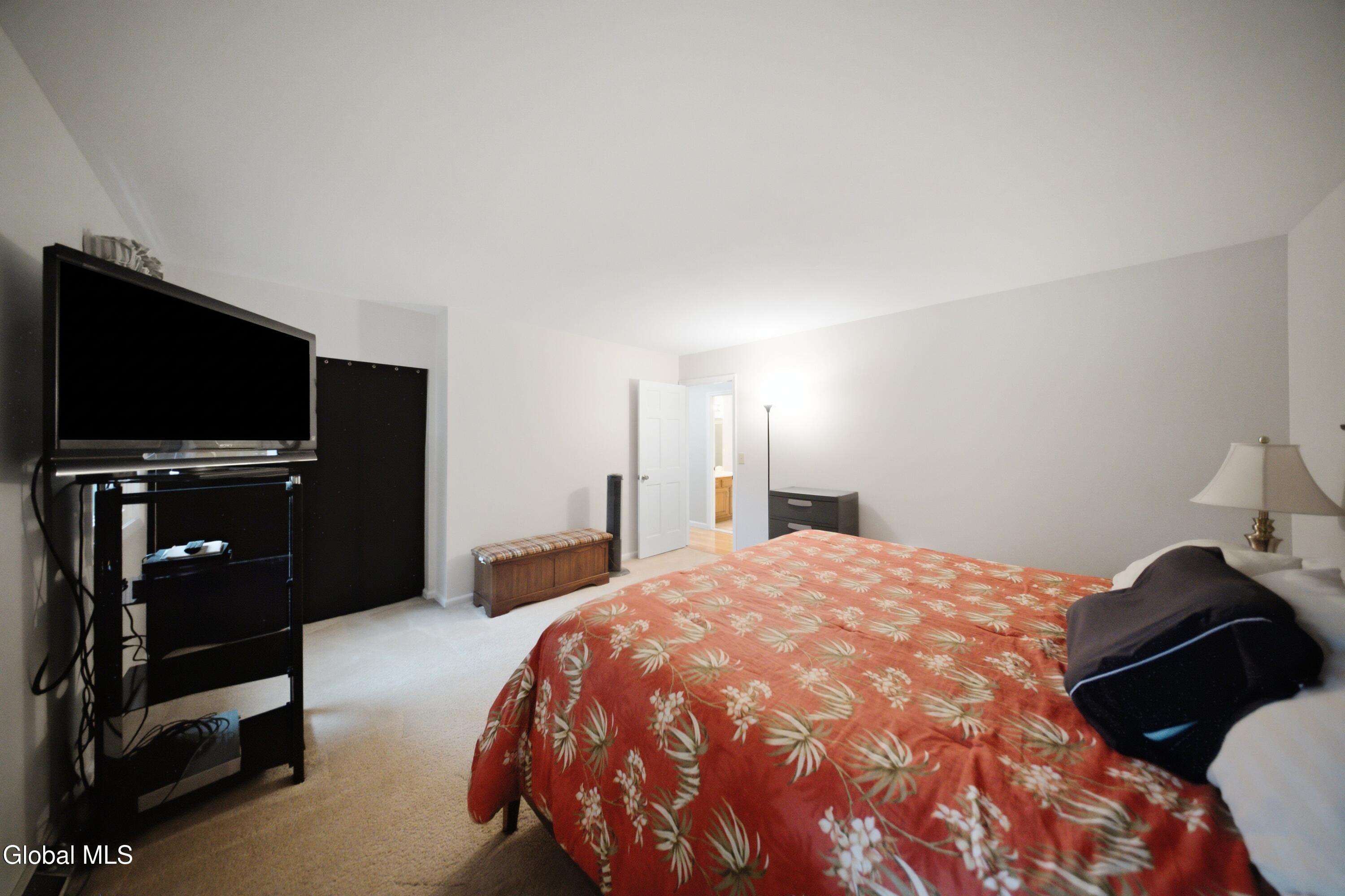 28 Marconi Drive Latham NY 12110