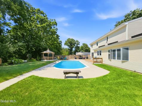 28 Marconi Drive Latham NY 12110