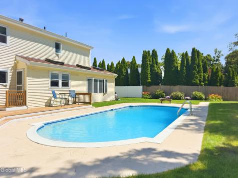 28 Marconi Drive Latham NY 12110