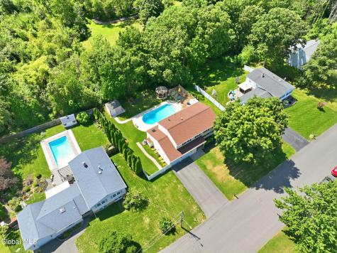 28 Marconi Drive Latham NY 12110