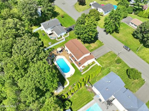 28 Marconi Drive Latham NY 12110