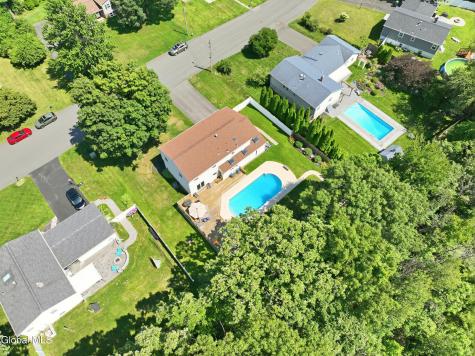 28 Marconi Drive Latham NY 12110