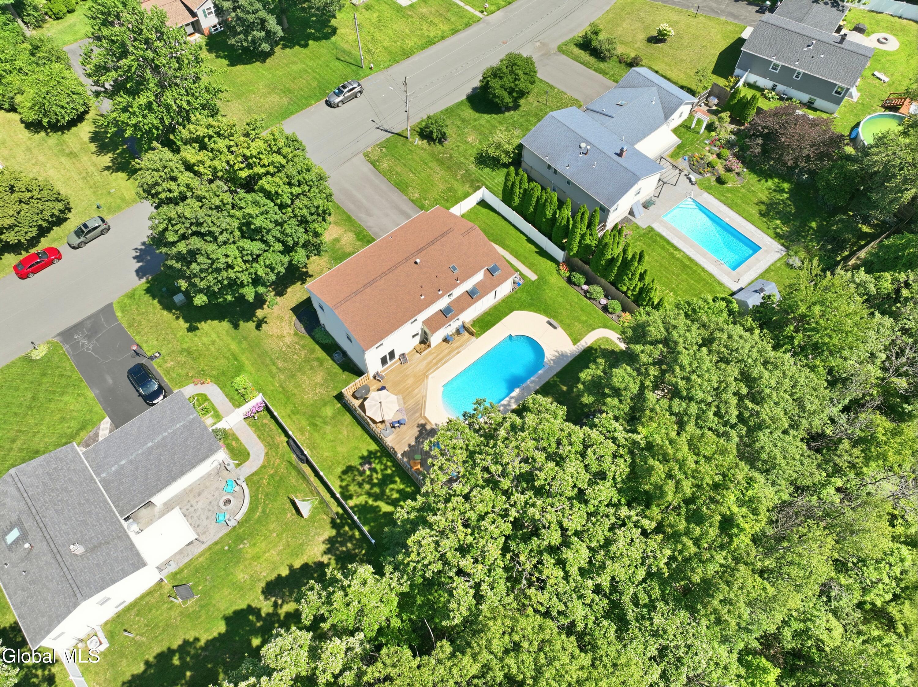 28 Marconi Drive Latham NY 12110