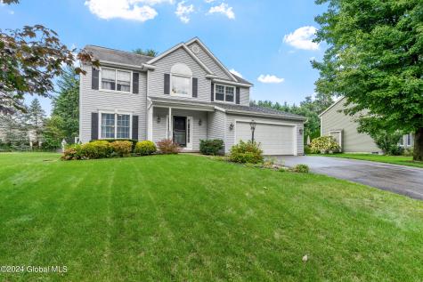 2007 Debutante Manor Guilderland NY 12303