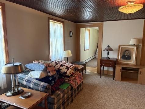 142 Mcewan Road Canajoharie NY 13317