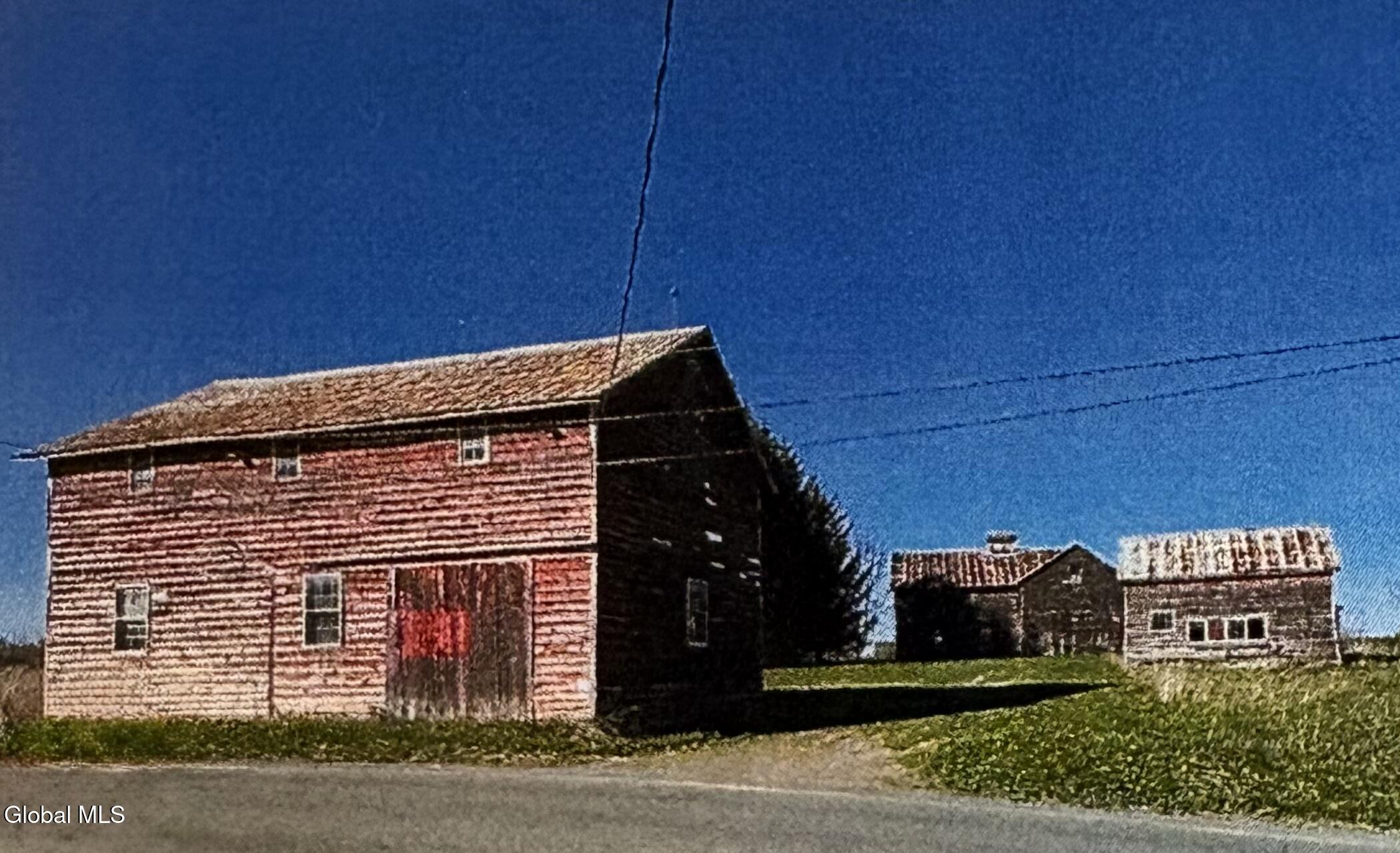 142 Mcewan Road Canajoharie NY 13317