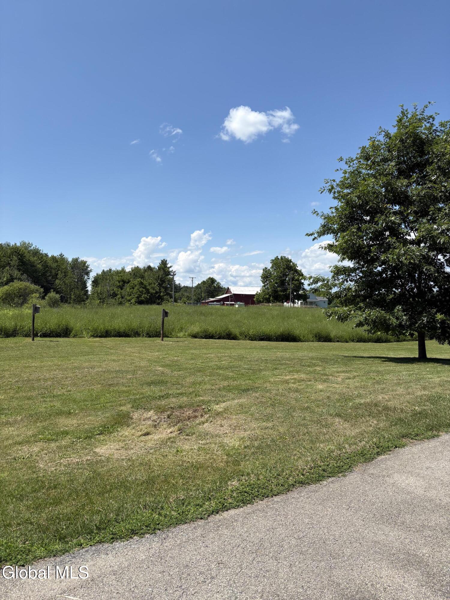 142 Mcewan Road Canajoharie NY 13317