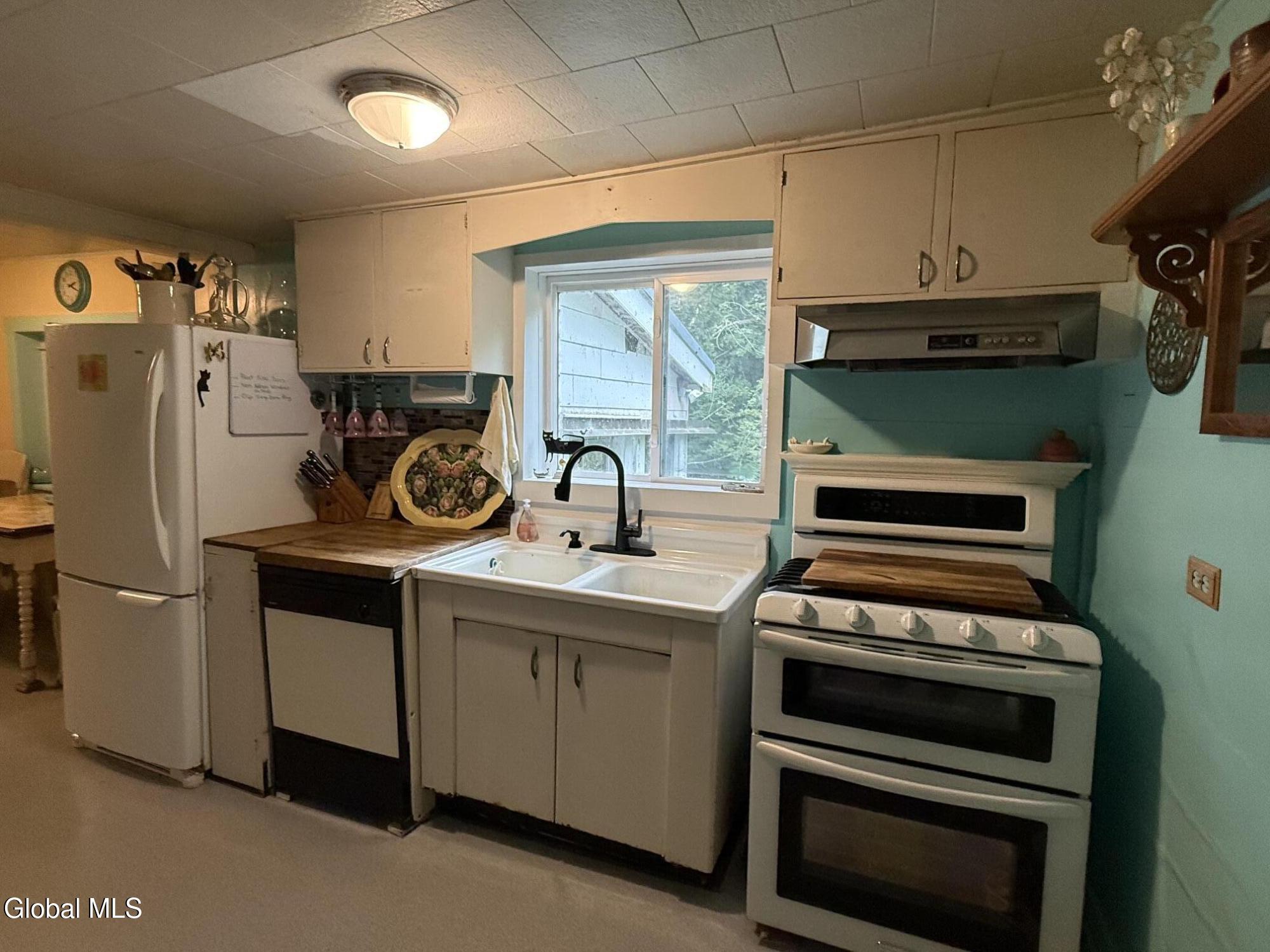 1499 Huntersland Road Middleburgh NY 12122