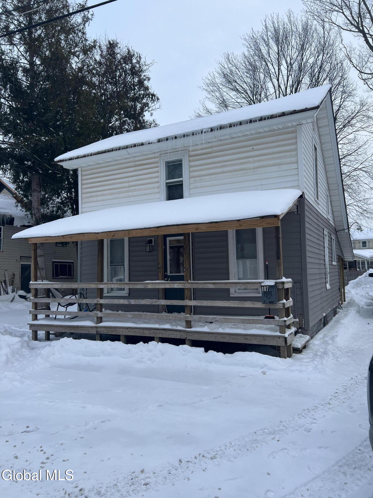 107 Ball Avenue Canastota NY 13032