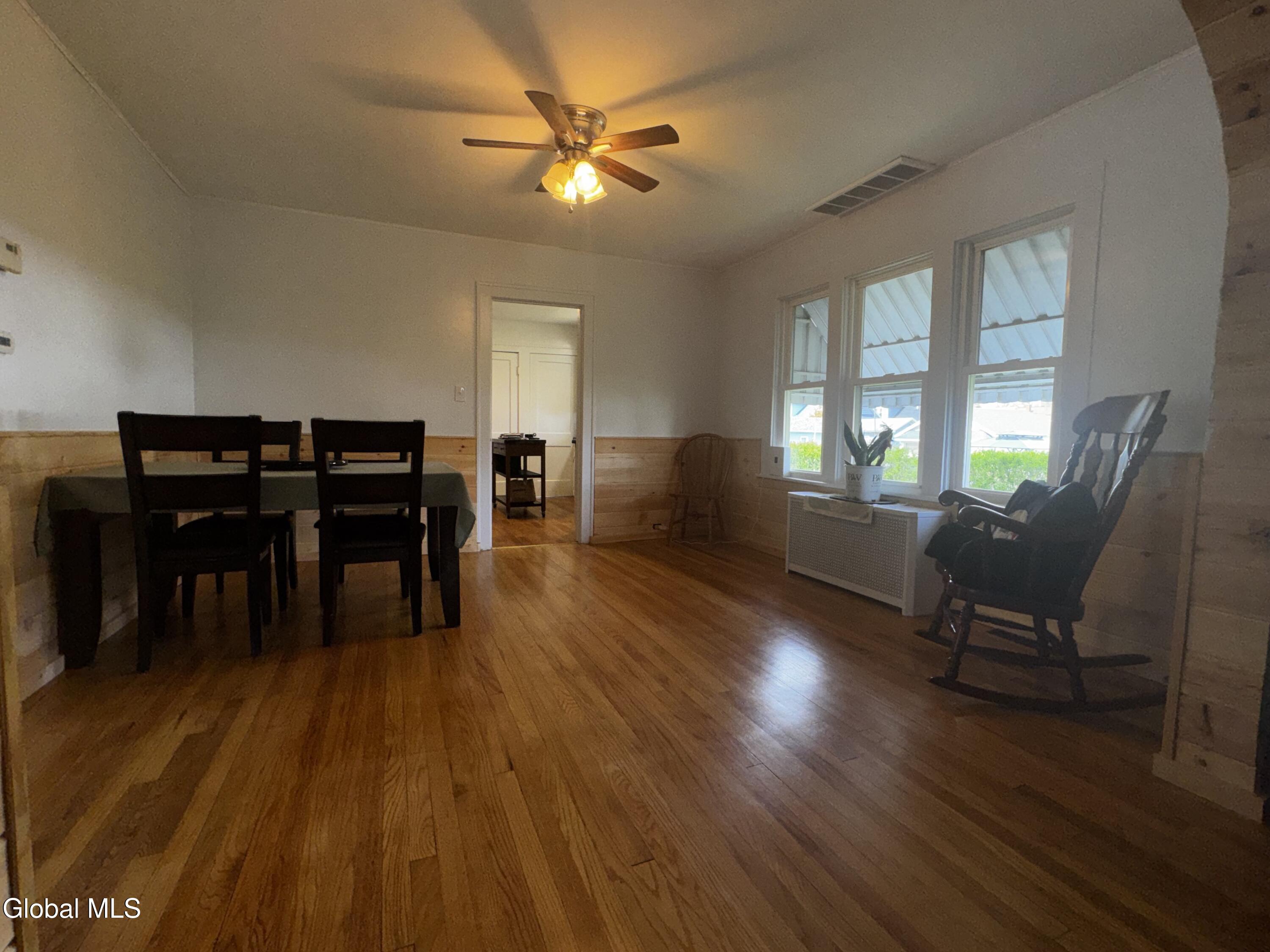 1602 Hawthorne Street Schenectady NY 12303