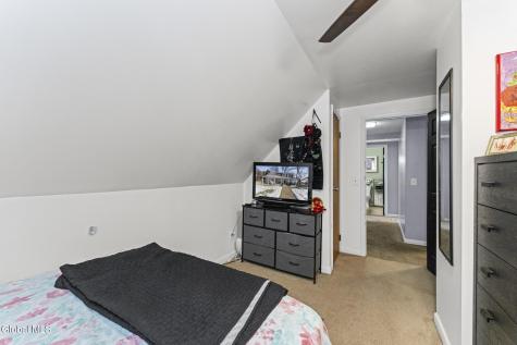 413 E Campbell Road Extension Schenectady NY 12303