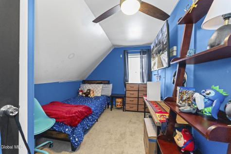 413 E Campbell Road Extension Schenectady NY 12303