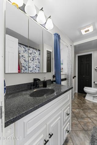 413 E Campbell Road Extension Schenectady NY 12303