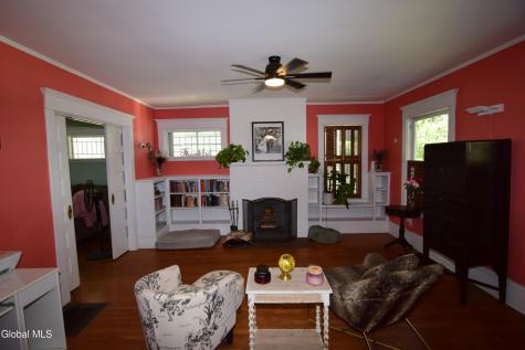 1126 Waverly Place Schenectady NY 12308