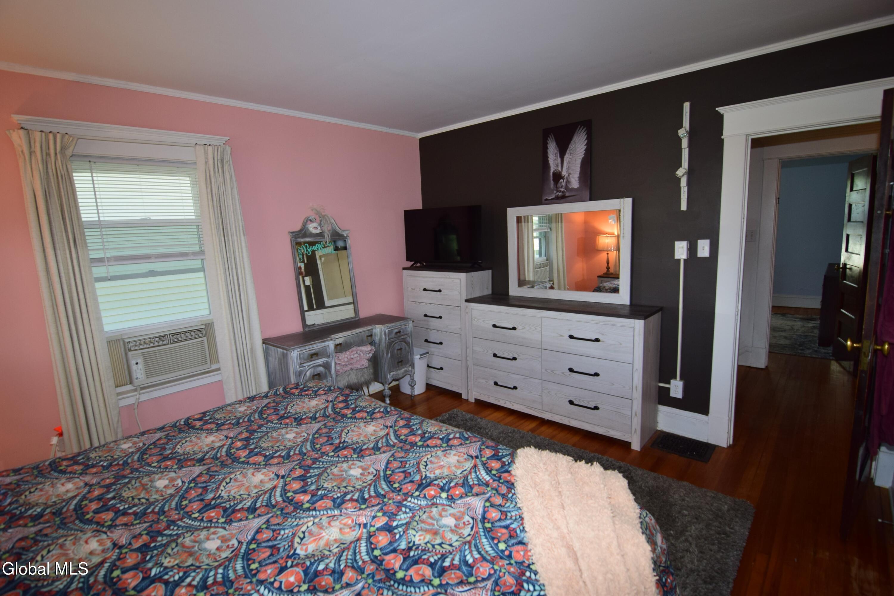 1126 Waverly Place Schenectady NY 12308