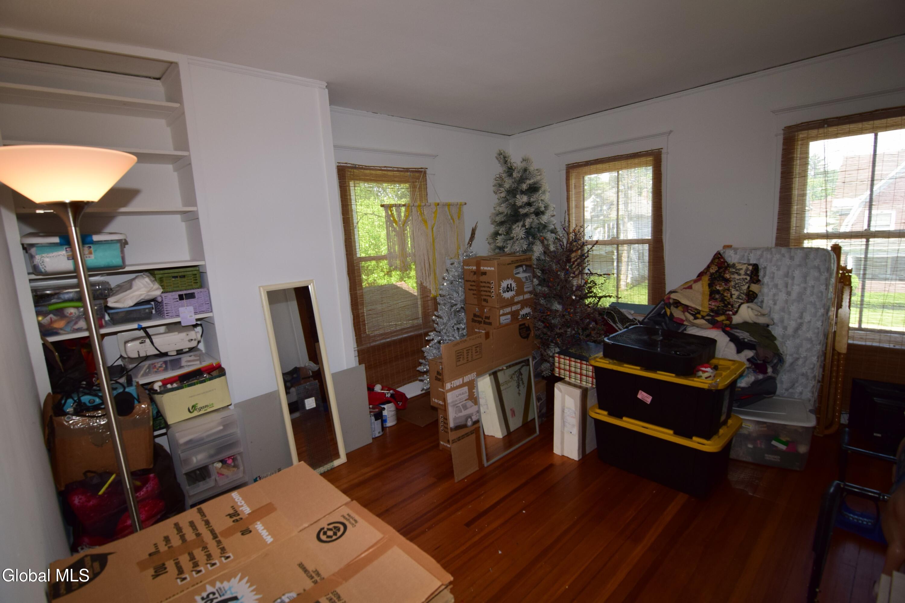 1126 Waverly Place Schenectady NY 12308