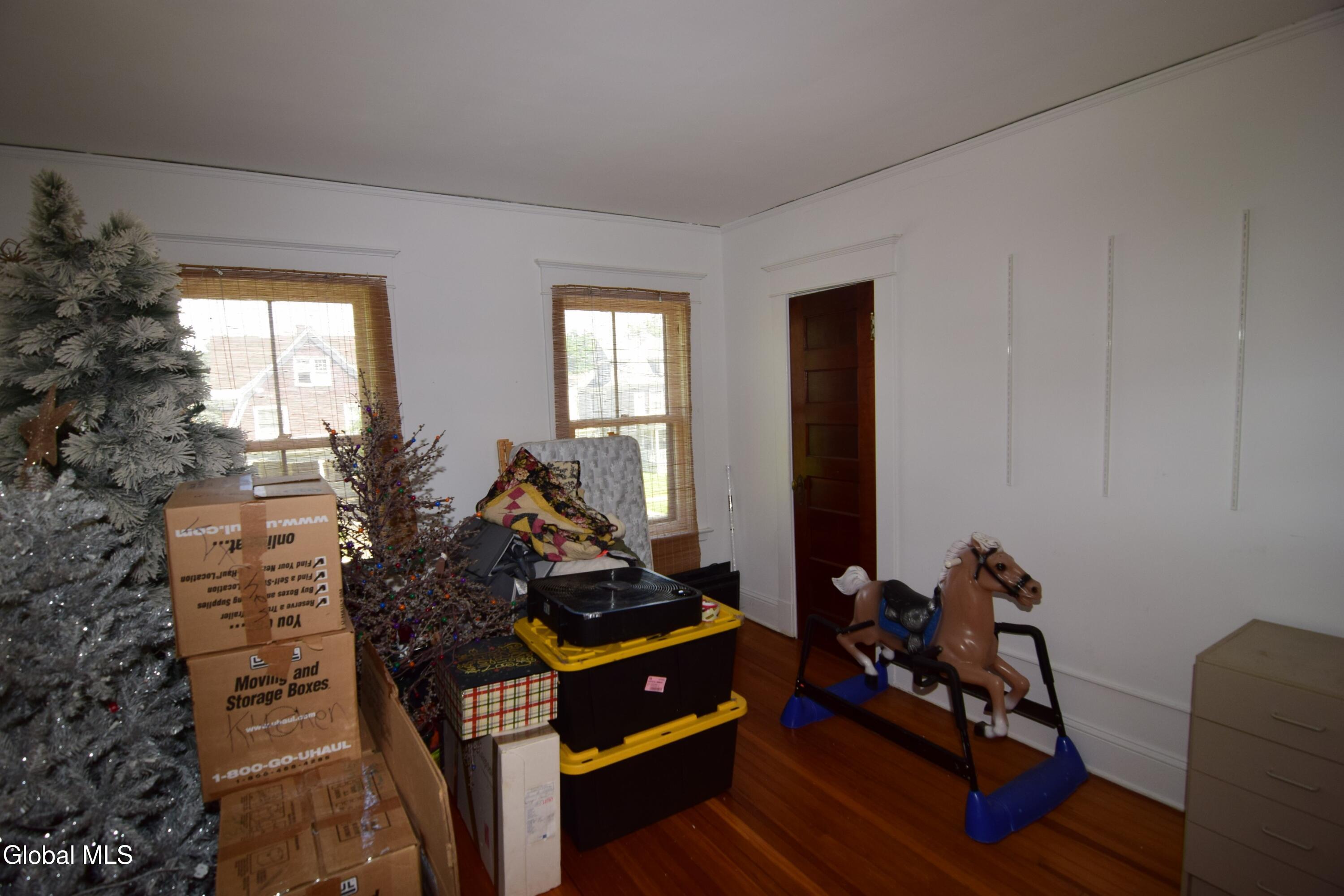 1126 Waverly Place Schenectady NY 12308