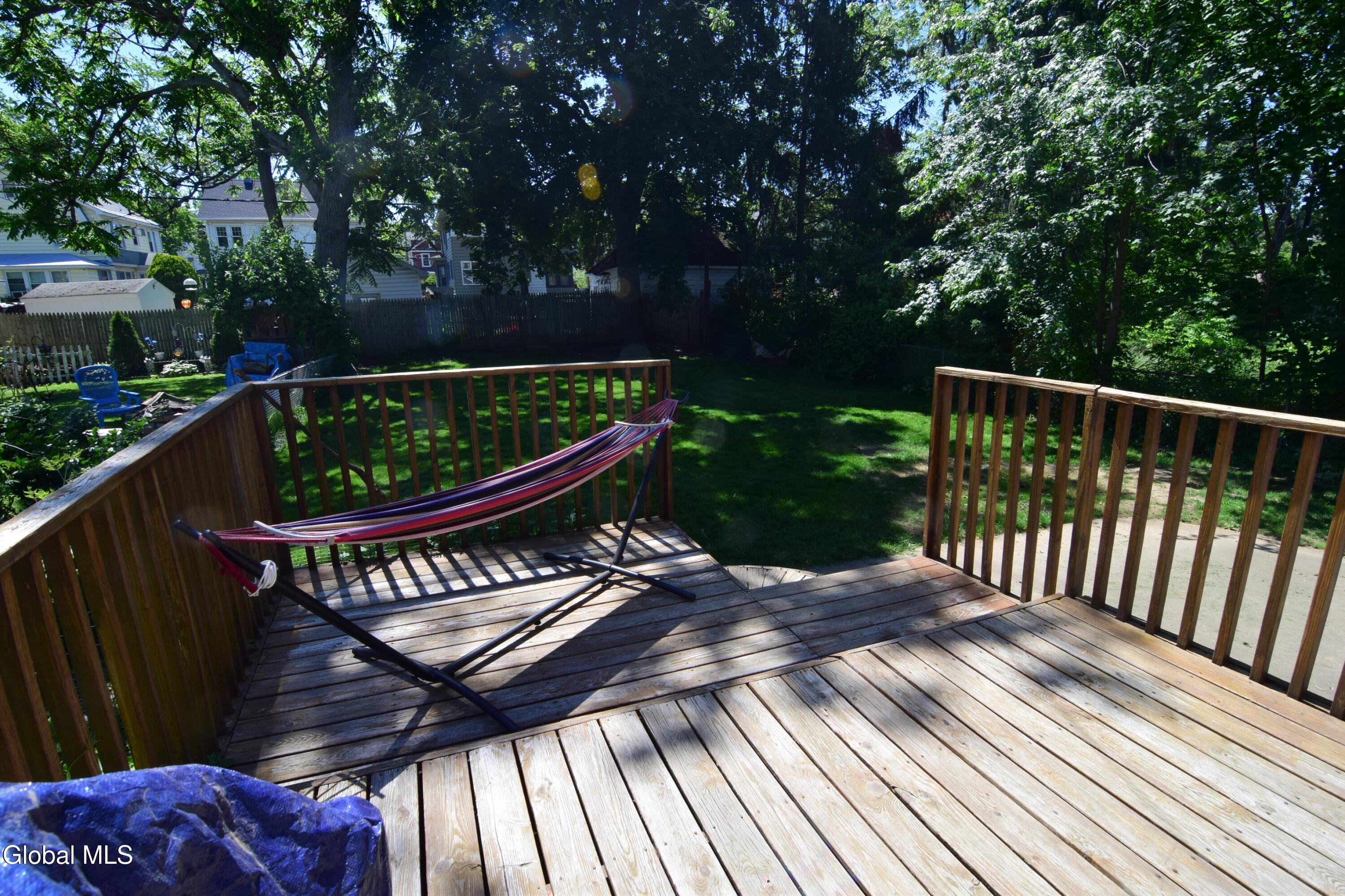 1126 Waverly Place Schenectady NY 12308