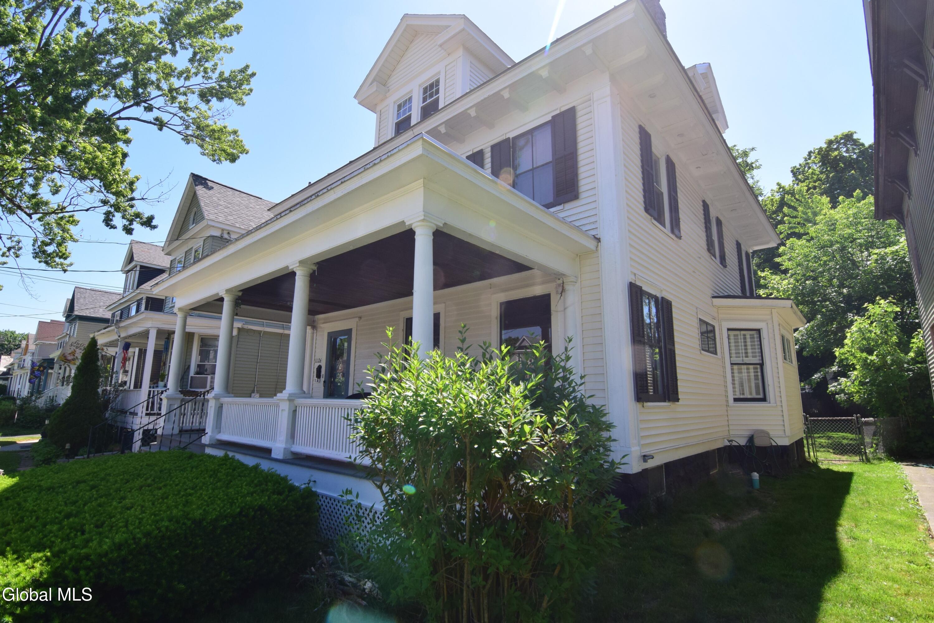 1126 Waverly Place Schenectady NY 12308