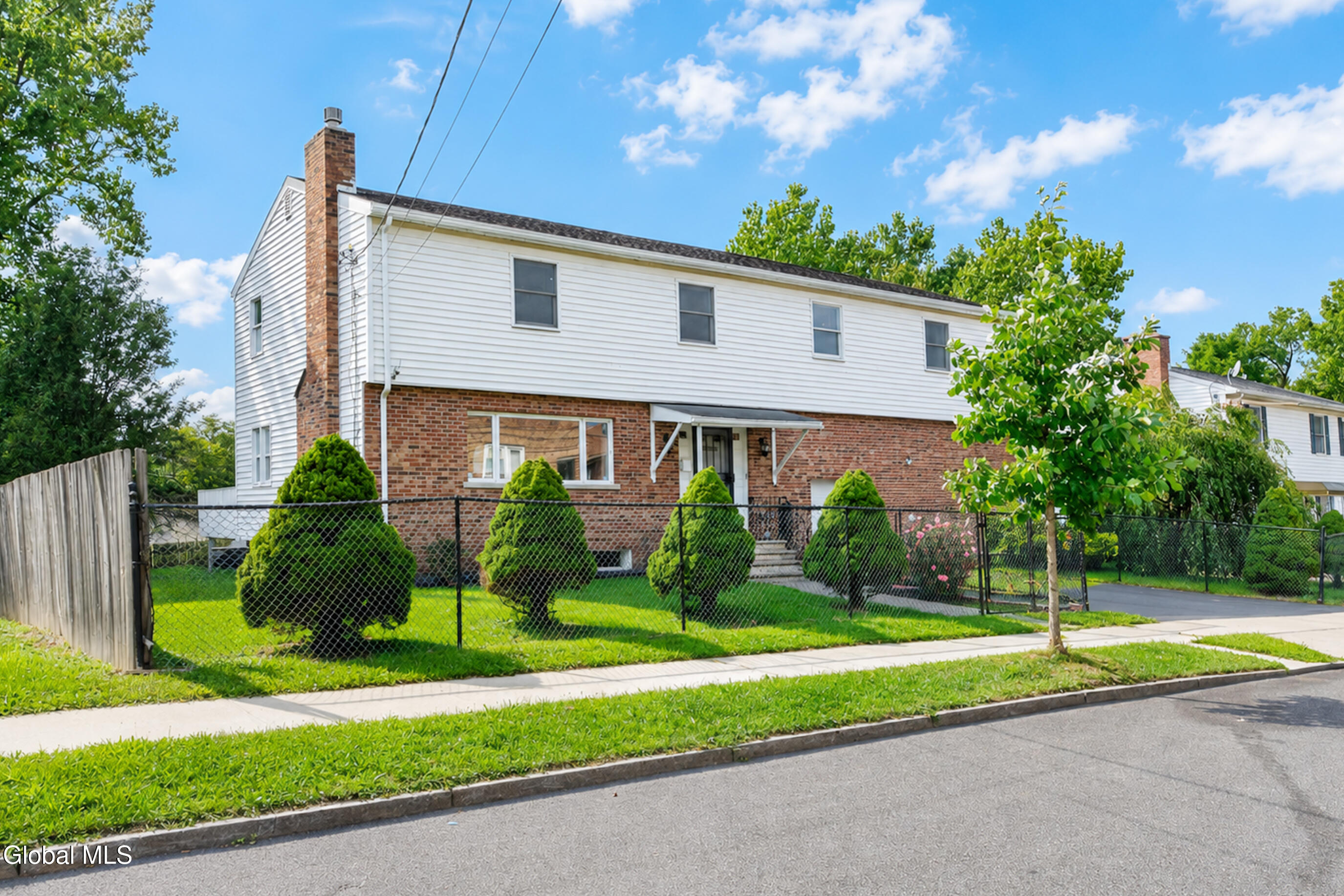 62 Slingerland Street Albany NY 12202