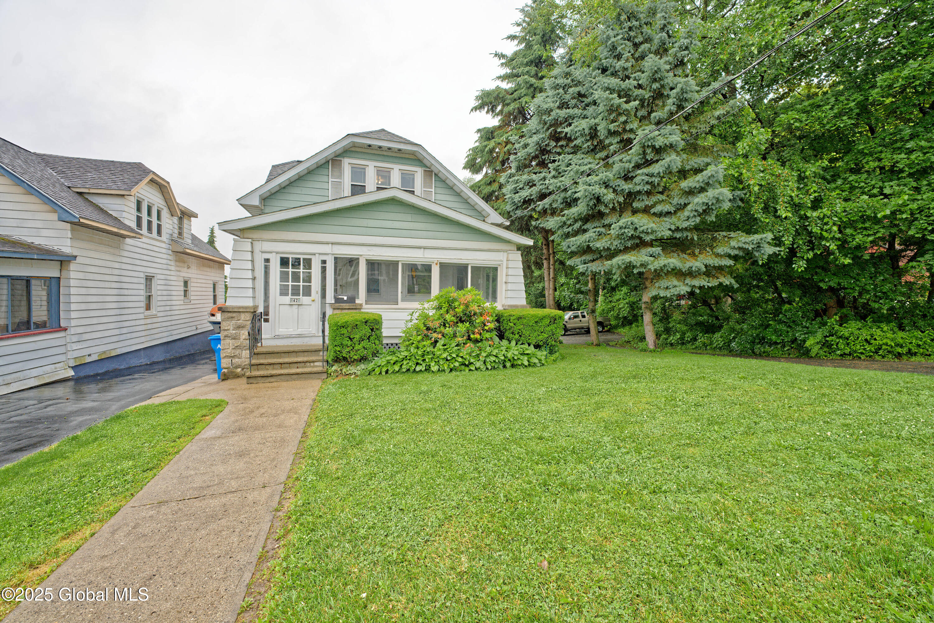 42 Lawn Avenue Albany NY 12204