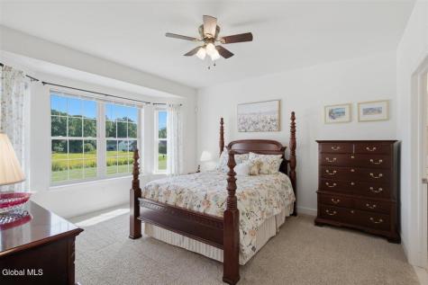 20 Whitney Drive Mechanicville NY 12118