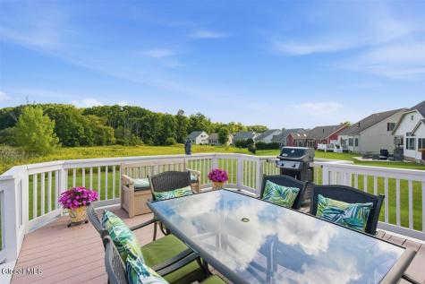 20 Whitney Drive Mechanicville NY 12118