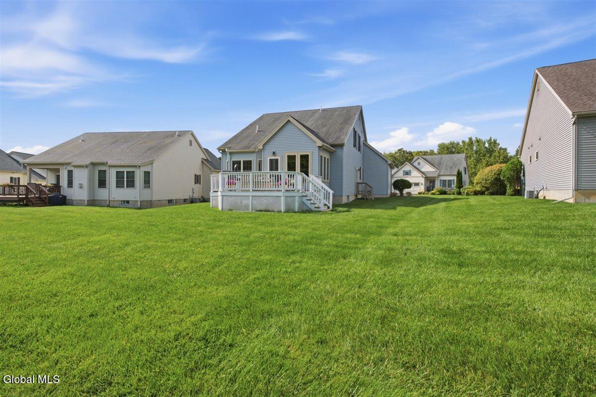 20 Whitney Drive Mechanicville NY 12118