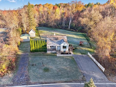 4219 Becker Road Altamont NY 12009
