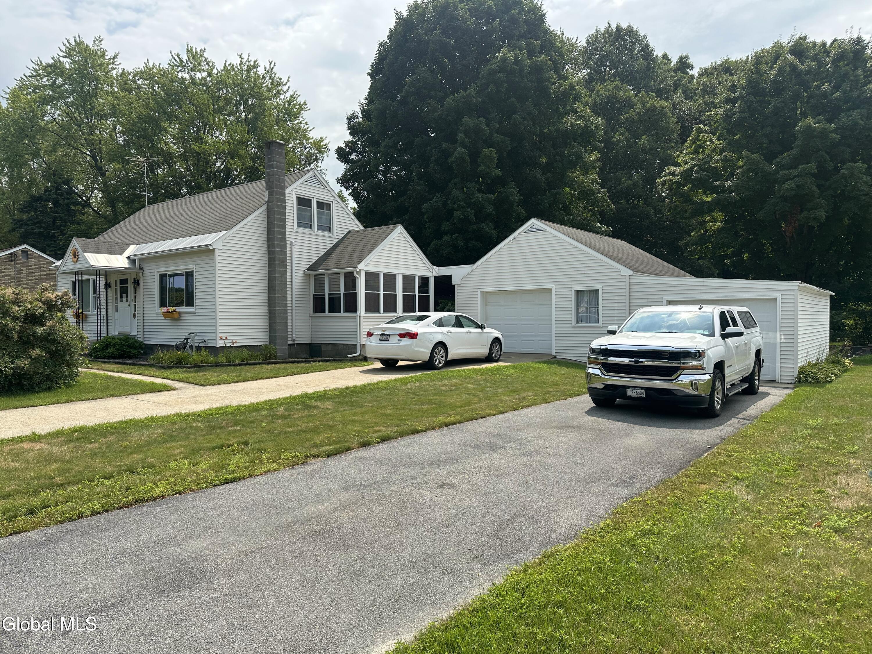 4 Kelly Avenue Hudson Falls NY 12839