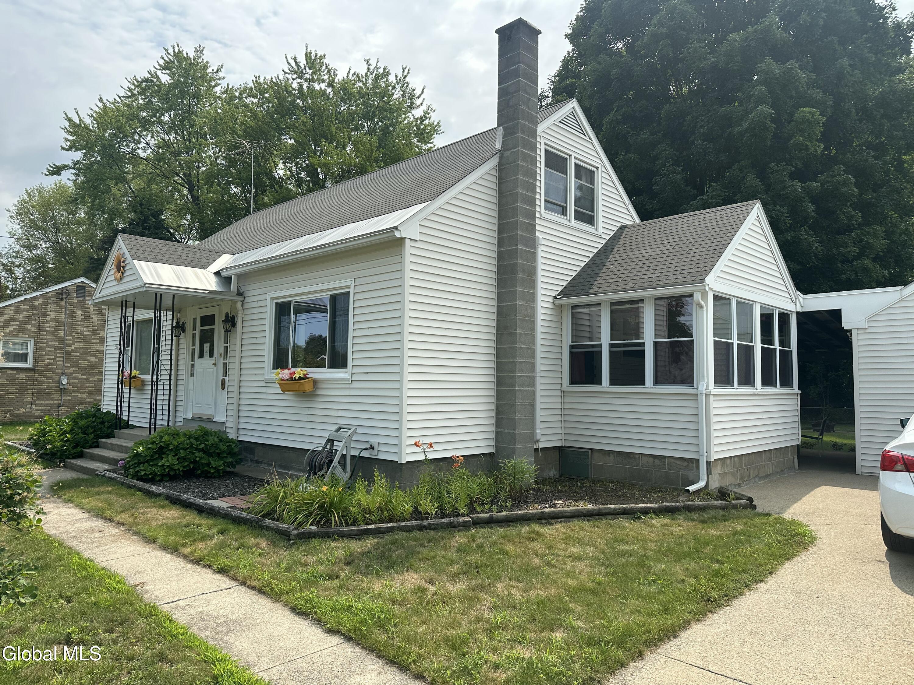 4 Kelly Avenue Hudson Falls NY 12839