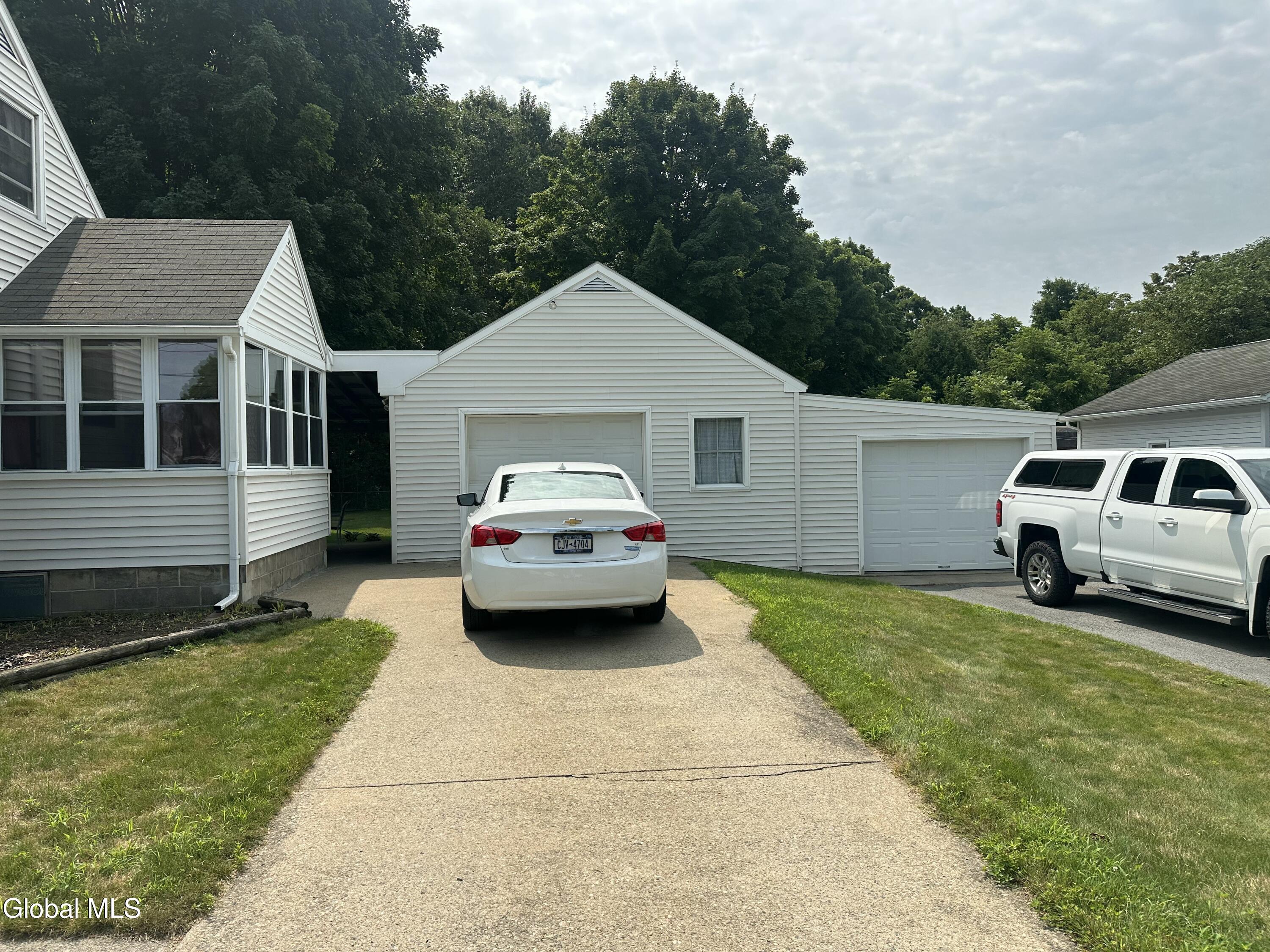 4 Kelly Avenue Hudson Falls NY 12839