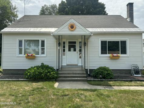 4 Kelly Avenue Hudson Falls NY 12839