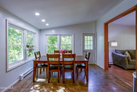 99A Beach Road Clifton Park NY 12065