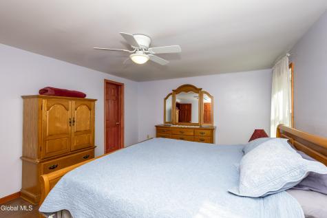 99A Beach Road Clifton Park NY 12065