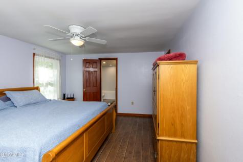 99A Beach Road Clifton Park NY 12065