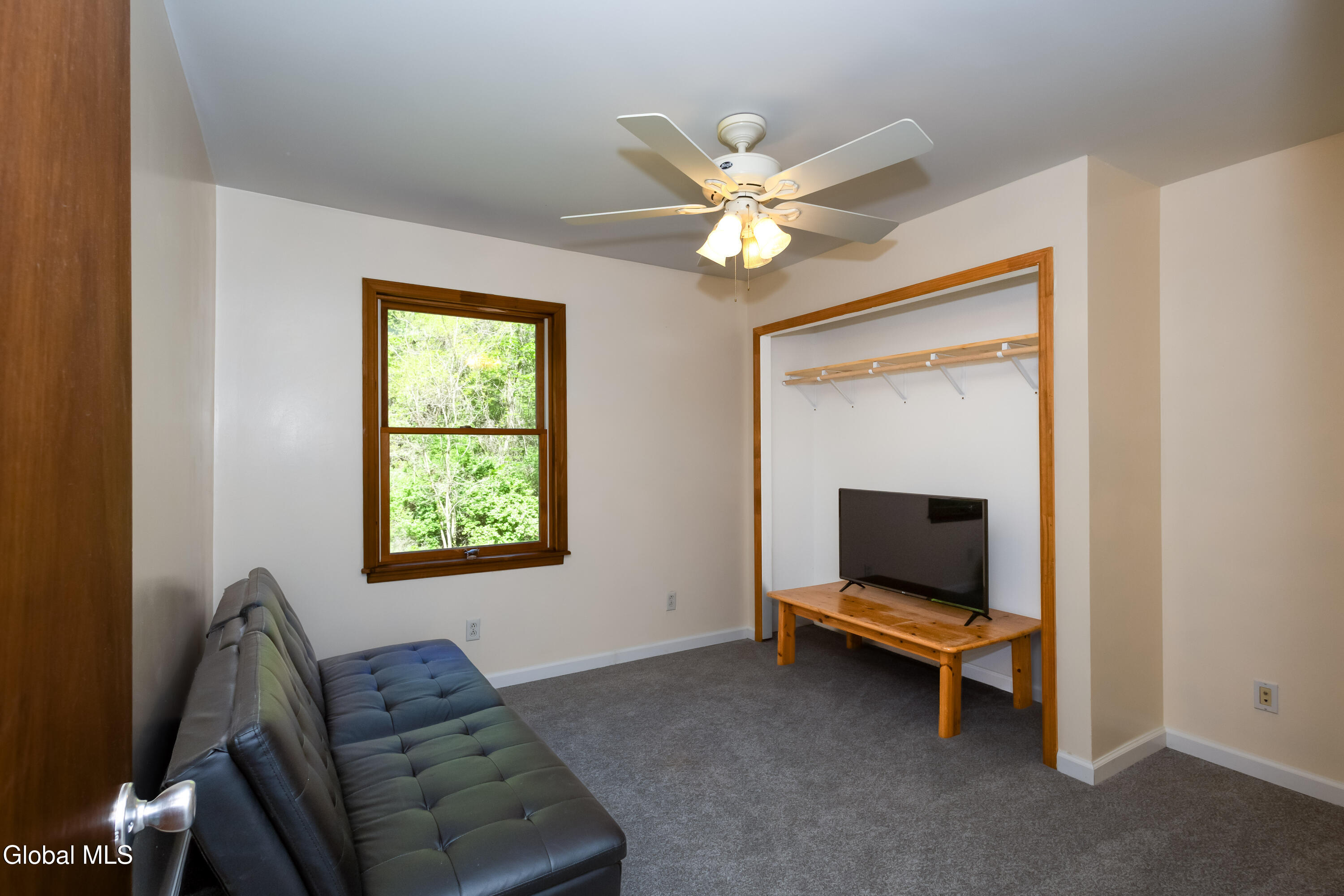 99A Beach Road Clifton Park NY 12065