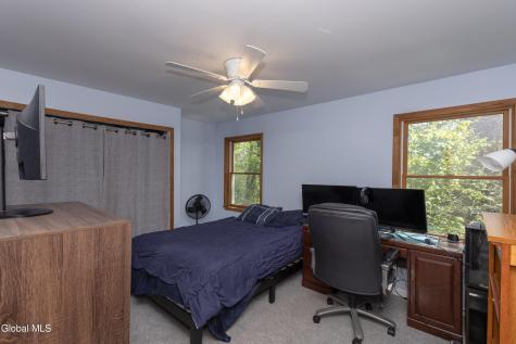 99A Beach Road Clifton Park NY 12065
