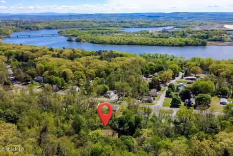 99A Beach Road Clifton Park NY 12065