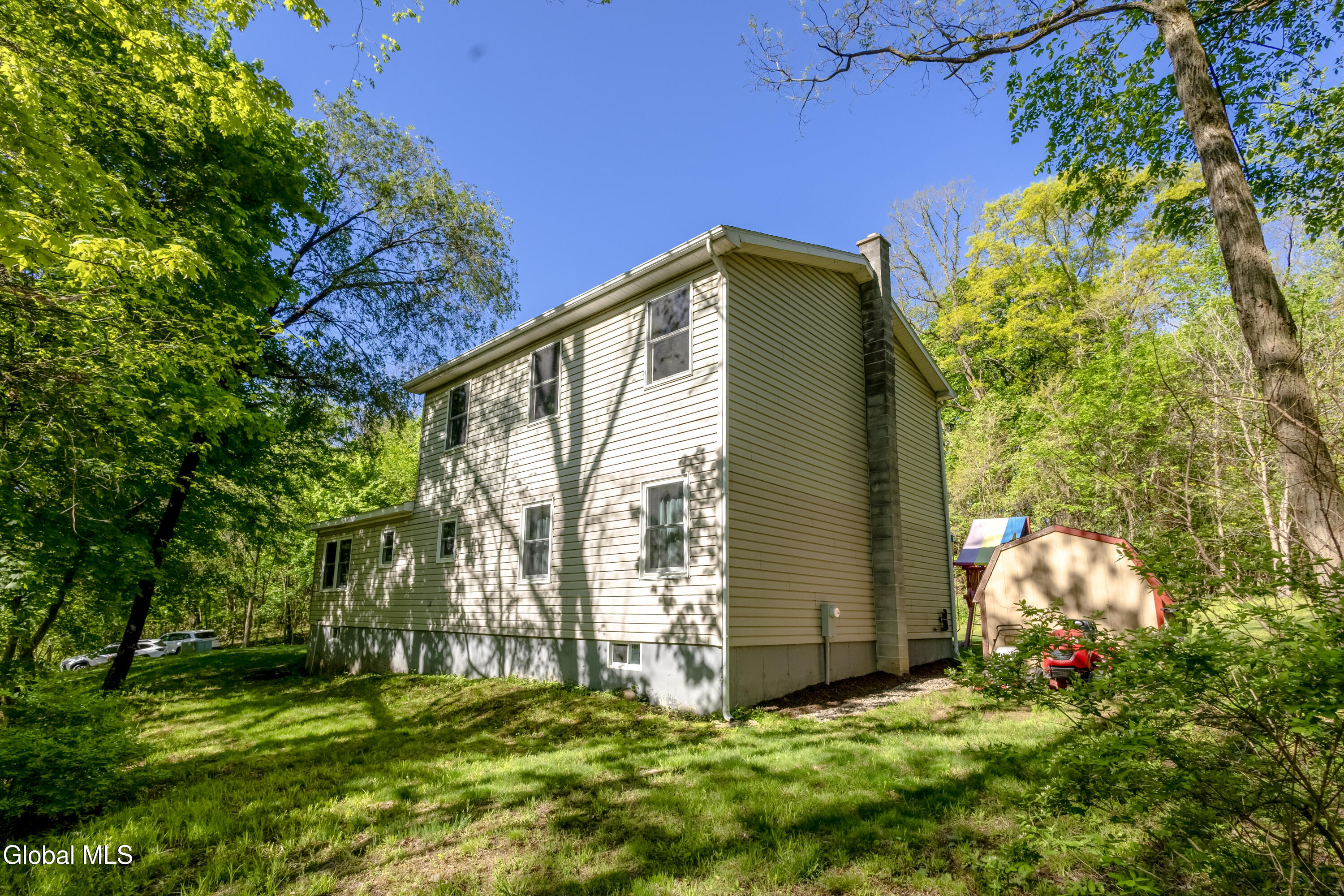 99A Beach Road Clifton Park NY 12065