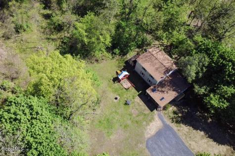 99A Beach Road Clifton Park NY 12065