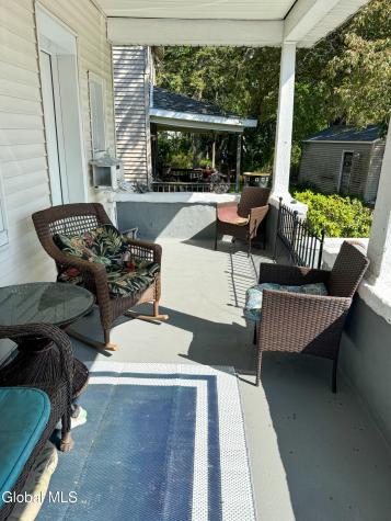 10 Milton Street Colonie NY 12205