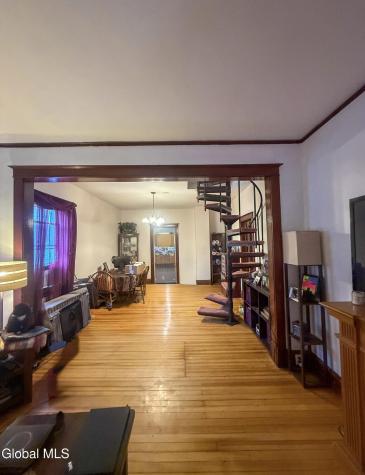 10 Milton Street Colonie NY 12205