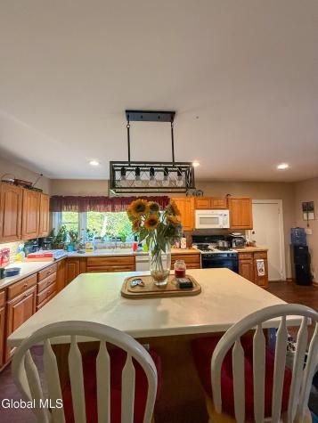 10 Milton Street Colonie NY 12205
