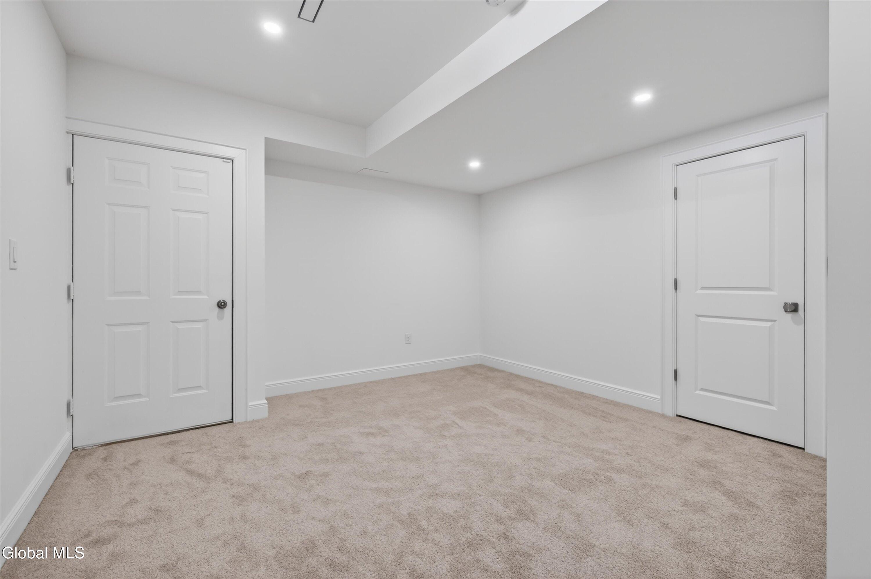 8 Emmons Drive Clifton Park NY 12065