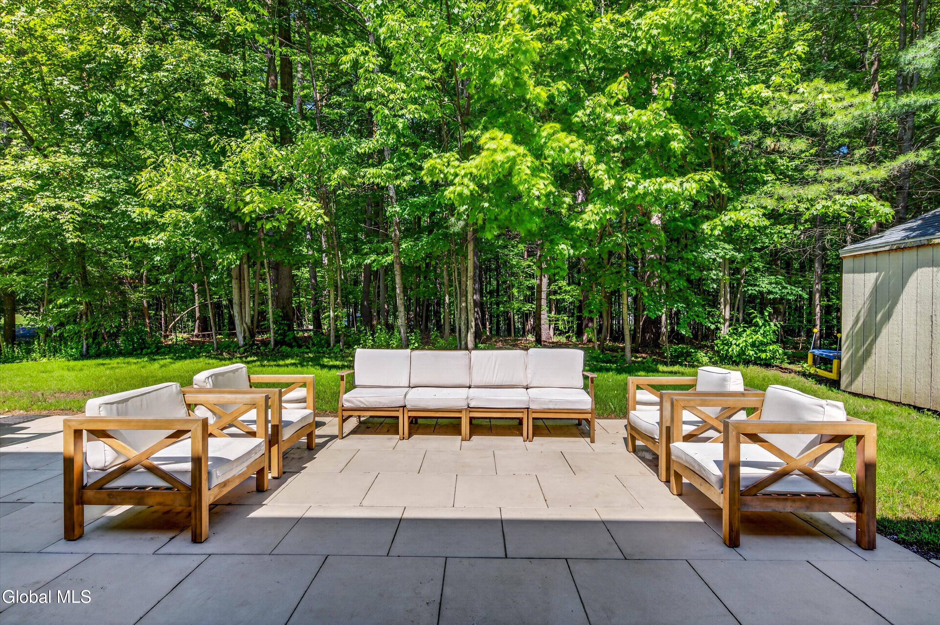 8 Emmons Drive Clifton Park NY 12065