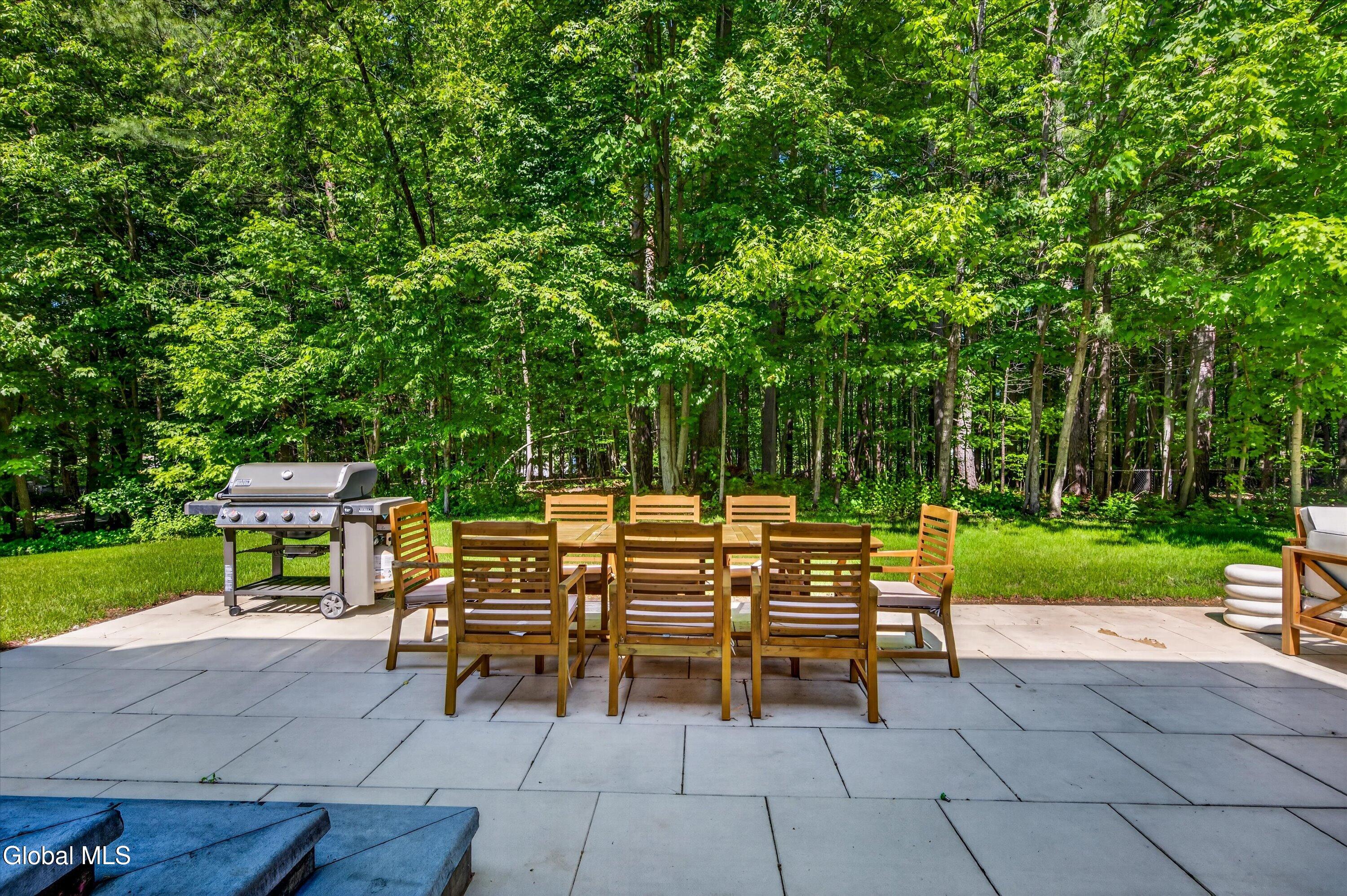 8 Emmons Drive Clifton Park NY 12065