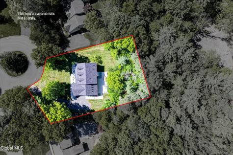 8 Emmons Drive Clifton Park NY 12065