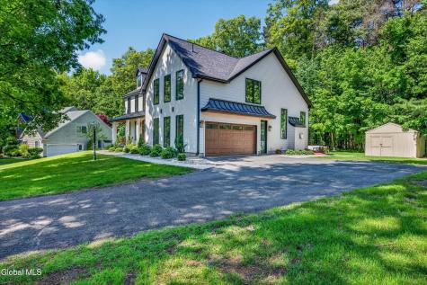 8 Emmons Drive Clifton Park NY 12065